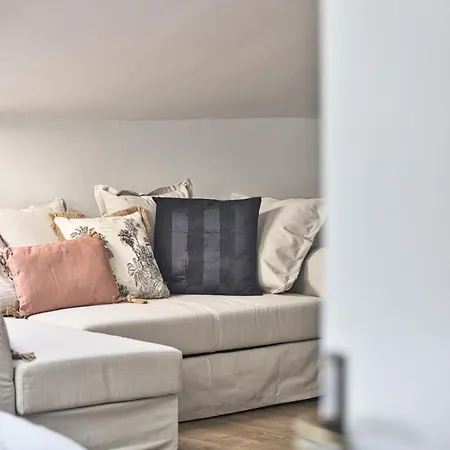 Hostmate - Milano- Corso - Garibaldi *